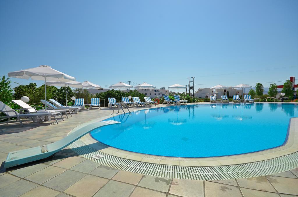 Birikos Hotel&Suites Agios Prokopios  Exterior foto